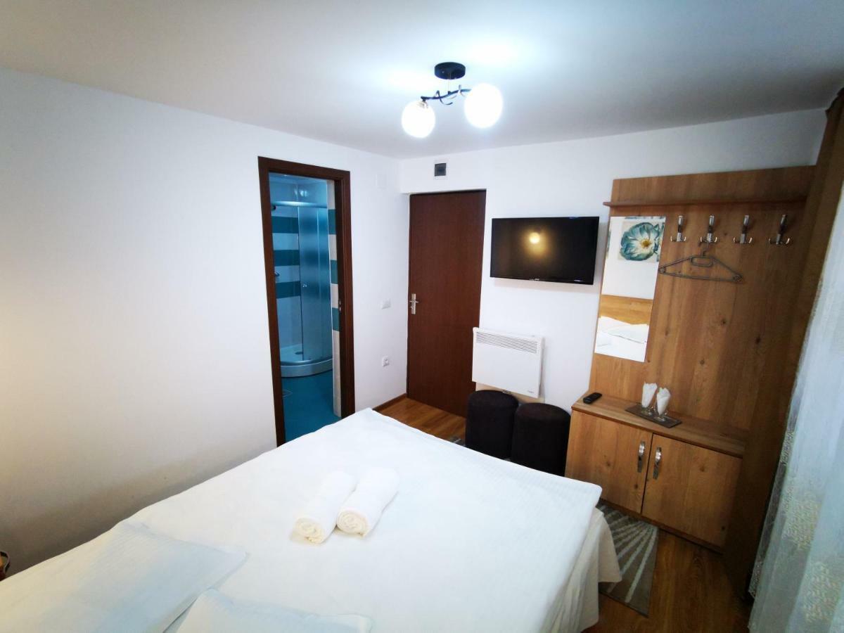 Pensiunea La Ionica Dîmbovicioara Extérieur photo