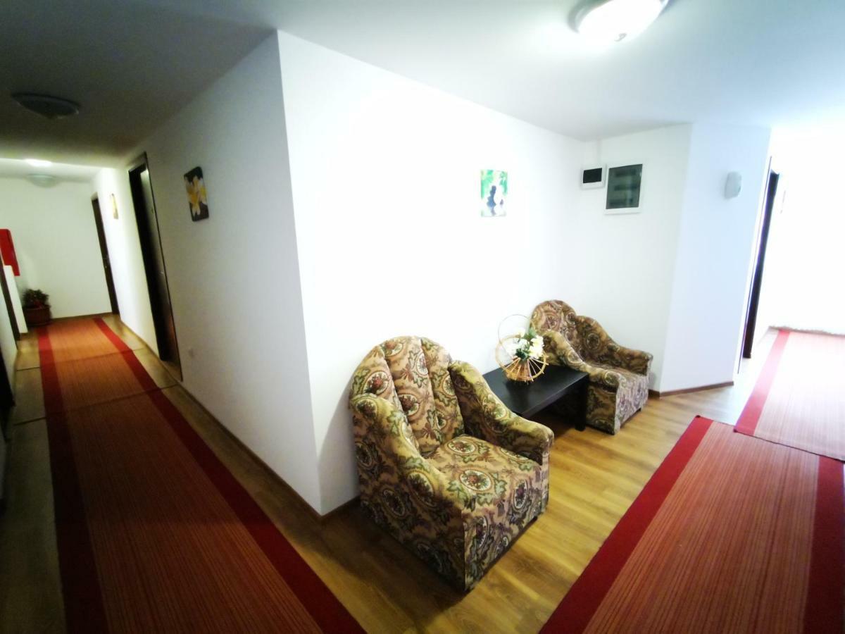 Pensiunea La Ionica Dîmbovicioara Extérieur photo