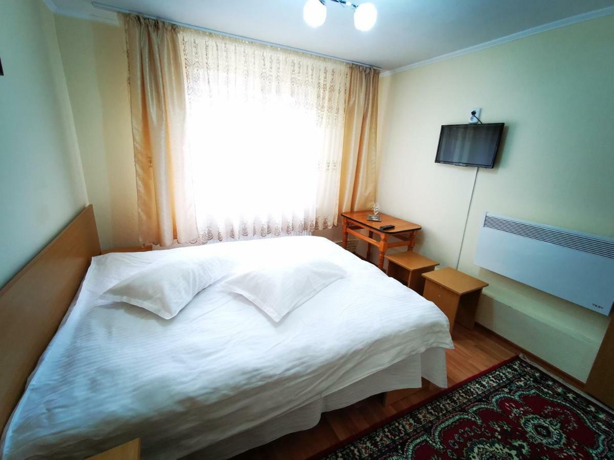 Pensiunea La Ionica Dîmbovicioara Extérieur photo